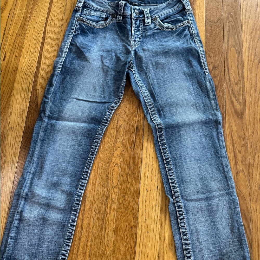 Silver Jeans Women’s Suki Light Washed Capris Size 29W